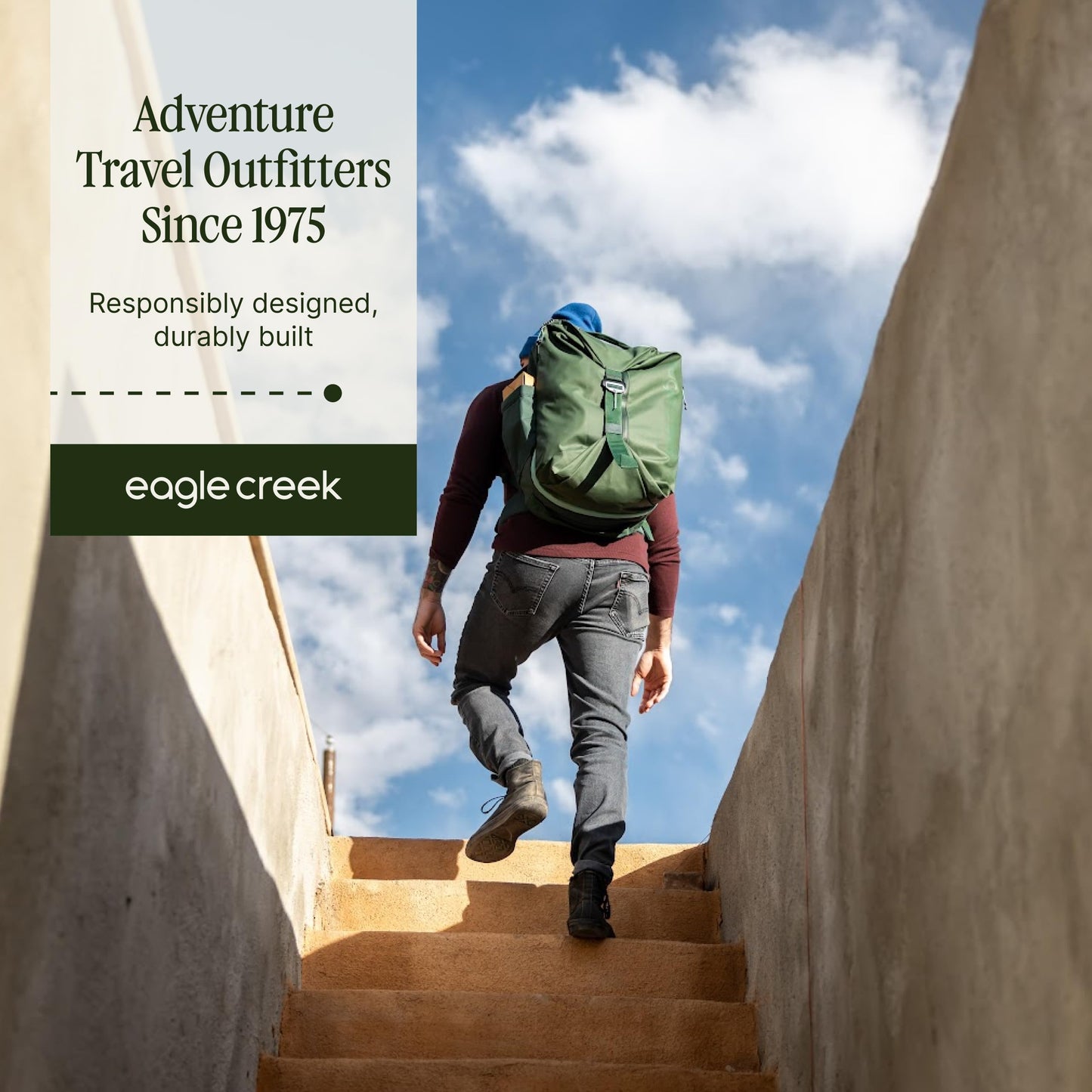 40L Lightweight Travel Backpack with Expandable Storage and Laptop Compartment